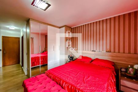 Casa à venda com 267m², 4 quartos e 3 vagasQuarto 1 - Suíte