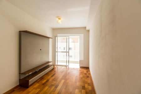 Sala de TV de apartamento à venda com 3 quartos, 75m² em Centro, Barueri