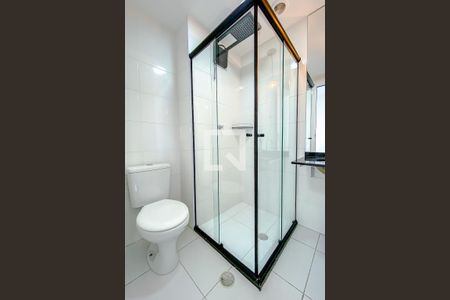 Banheiro de kitnet/studio à venda com 1 quarto, 28m² em Vila Dom Pedro I, São Paulo