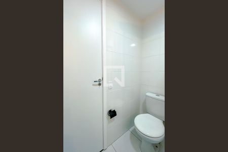 Banheiro de kitnet/studio à venda com 1 quarto, 28m² em Vila Dom Pedro I, São Paulo