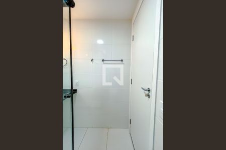 Banheiro de kitnet/studio à venda com 1 quarto, 28m² em Vila Dom Pedro I, São Paulo