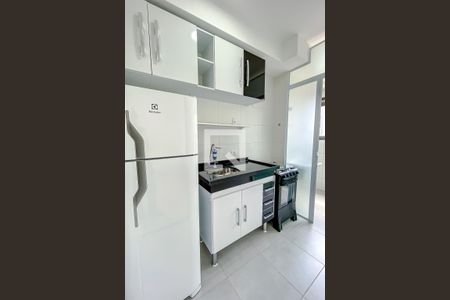 Cozinha de kitnet/studio para alugar com 1 quarto, 28m² em Vila Dom Pedro I, São Paulo