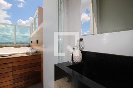 Apartamento à venda com 145m², 2 quartos e 1 vagaÁrea gourmet - banheiro