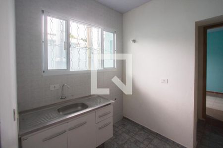 Casa para alugar com 200m², 3 quartos e 5 vagasCozinha Edícula