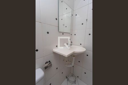 Banheiro  de casa para alugar com 1 quarto, 48m² em Centro, Diadema