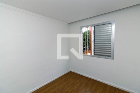 Quarto 1 de apartamento para alugar com 2 quartos, 40m² em Conjunto Habitacional Padre José de Anchieta, São Paulo