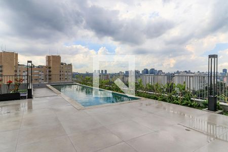 Apartamento à venda com 37m², 1 quarto e sem vaga Apartamento à venda com 37m², 1 quarto e sem vagaÁrea comum - Piscina