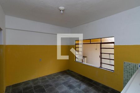 Casa à venda com 60m², 1 quarto e sem vaga Casa à venda com 60m², 1 quarto e sem vagaCozinha