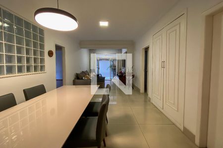 Sala de apartamento para alugar com 4 quartos, 204m² em Coração de Jesus, Belo Horizonte