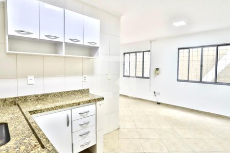 Casa para alugar com 167m², 3 quartos e 3 vagasCozinha