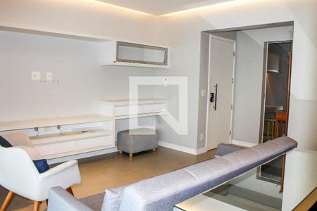 Sala de apartamento para alugar com 3 quartos, 117m² em Barra Funda, São Paulo