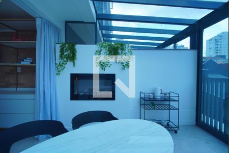 Studio à venda com 37m², 1 quarto e sem vaga Studio à venda com 37m², 1 quarto e sem vagaVaranda