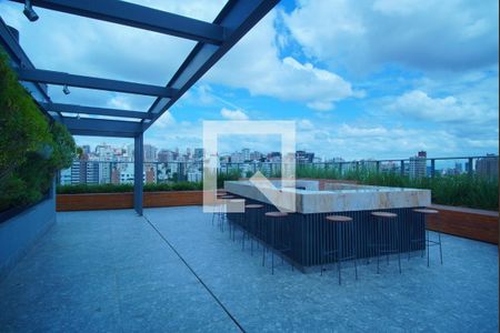Studio à venda com 37m², 1 quarto e sem vaga Studio à venda com 37m², 1 quarto e sem vagaÁrea comum - Rooftop