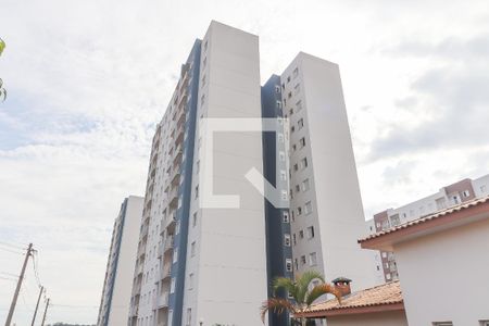 Apartamento à venda com 64m², 2 quartos e 1 vaga Apartamento à venda com 64m², 2 quartos e 1 vagaFachada