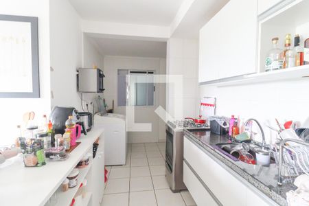 Apartamento à venda com 64m², 2 quartos e 1 vaga Apartamento à venda com 64m², 2 quartos e 1 vagaCozinha e Área de Serviço