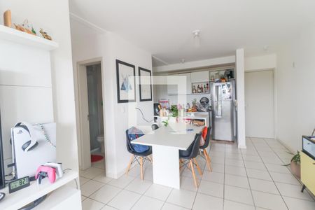 Sala de apartamento à venda com 2 quartos, 64m² em Jardim Tamoio, Jundiaí