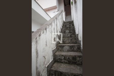 Casa à venda com 297m², 3 quartos e 5 vagasEscada