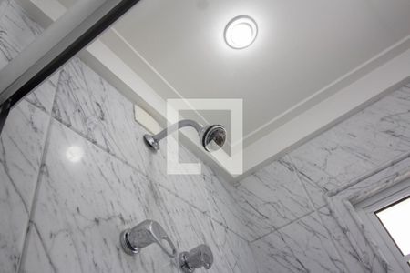 Casa à venda com 297m², 3 quartos e 5 vagasBanheiro