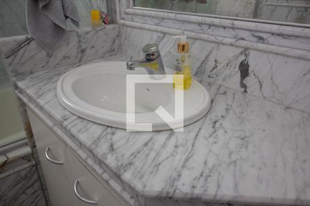 Casa à venda com 297m², 3 quartos e 5 vagasBanheiro