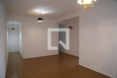 Sala de apartamento para alugar com 2 quartos, 75m² em Parque São Domingos, São Paulo