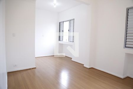 Quarto 2 de apartamento para alugar com 2 quartos, 75m² em Parque São Domingos, São Paulo