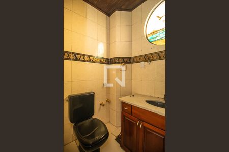 Casa à venda com 164m², 3 quartos e 1 vaga Casa à venda com 164m², 3 quartos e 1 vagaBanheiro 2