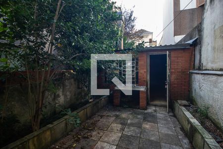 Casa à venda com 164m², 3 quartos e 1 vaga Casa à venda com 164m², 3 quartos e 1 vagaQuintal