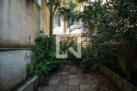 Casa à venda com 164m², 3 quartos e 1 vaga Casa à venda com 164m², 3 quartos e 1 vagaQuintal