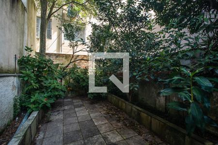 Casa à venda com 164m², 3 quartos e 1 vaga Casa à venda com 164m², 3 quartos e 1 vagaQuintal