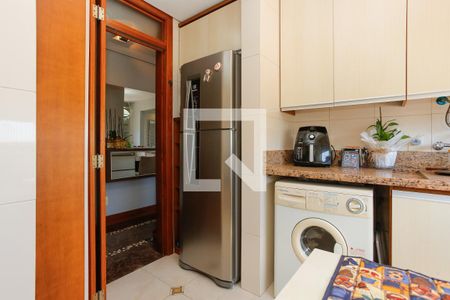 Apartamento à venda com 176m², 2 quartos e 2 vagasCozinha