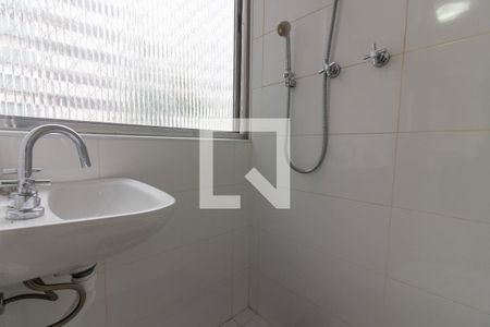 Apartamento à venda com 103m², 3 quartos e 3 vagasBanheiro de Serviço