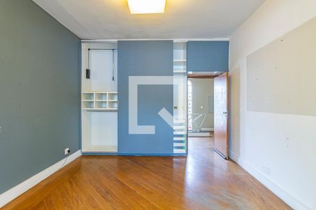 Casa à venda com 360m², 3 quartos e 4 vagasSuíte 2