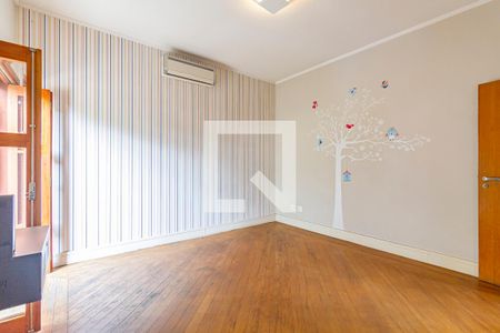 Casa à venda com 360m², 3 quartos e 4 vagasSuíte 1