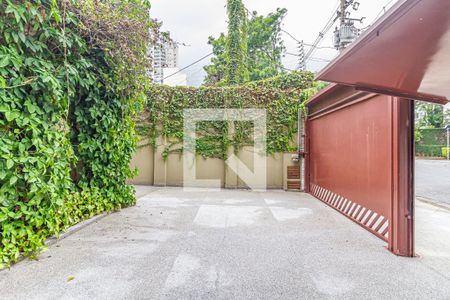Casa à venda com 360m², 3 quartos e 4 vagasGaragem