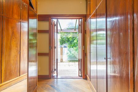 Casa à venda com 360m², 3 quartos e 4 vagasSuíte 3