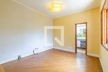 Casa à venda com 360m², 3 quartos e 4 vagasSuíte 3