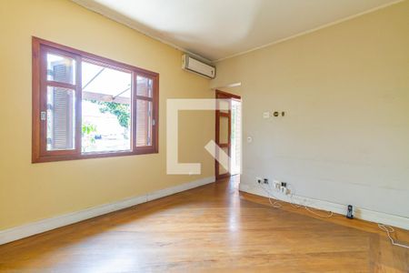 Casa à venda com 360m², 3 quartos e 4 vagasSuíte 3