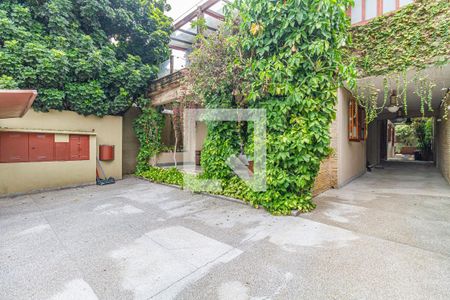 Casa à venda com 360m², 3 quartos e 4 vagasGaragem