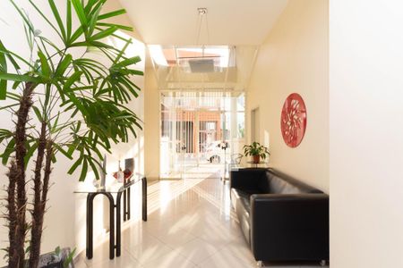 Apartamento para alugar com 103m², 3 quartos e 2 vagas Apartamento para alugar com 103m², 3 quartos e 2 vagasHall social