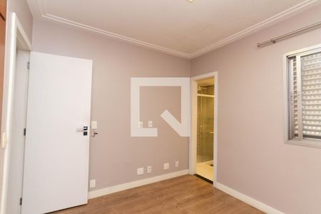 Apartamento para alugar com 103m², 3 quartos e 2 vagas Apartamento para alugar com 103m², 3 quartos e 2 vagasSuíte