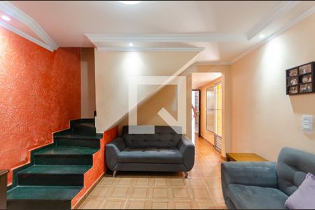 Sala de casa à venda com 3 quartos, 240m² em Parque São Luís, São Paulo