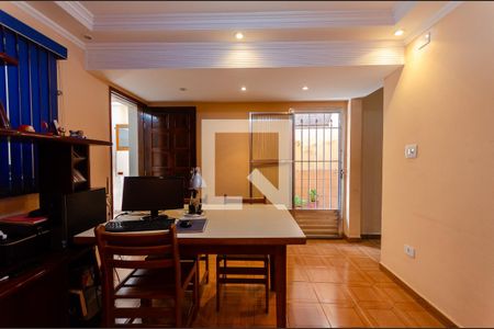 Escritório de casa à venda com 3 quartos, 240m² em Parque São Luís, São Paulo