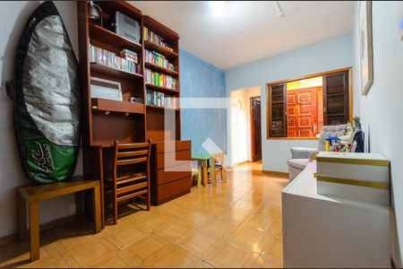 Casa à venda com 240m², 3 quartos e 2 vagasQuarto 1