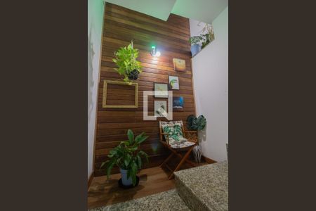 Casa de condomínio à venda com 200m², 4 quartos e 3 vagas Casa de condomínio à venda com 200m², 4 quartos e 3 vagasJardim de Verão