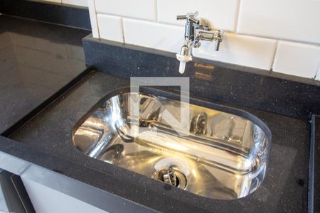 Área de Serviço de apartamento à venda com 2 quartos, 48m² em Vila Carmosina, São Paulo