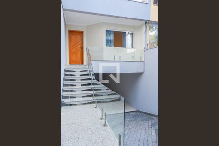 Casa à venda com 219m², 3 quartos e 5 vagasFachada