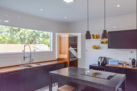 Casa à venda com 219m², 3 quartos e 5 vagasCozinha