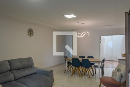 Sala de casa à venda com 3 quartos, 219m² em Baeta Neves, São Bernardo do Campo