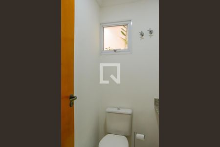 Casa à venda com 219m², 3 quartos e 5 vagasLavabo