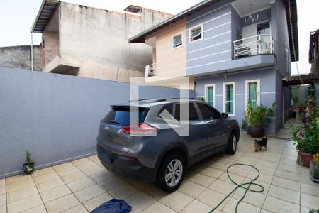 Casa à venda com 120m², 3 quartos e 2 vagas Casa à venda com 120m², 3 quartos e 2 vagasGaragem